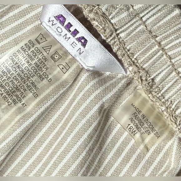 Alia Women's 18W Tan White Pinstripes Pull On Elastic Waist Capri Pants 35x20 - Picture 4 of 6